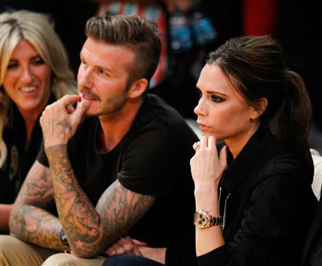 Posh only has eyes for David Beckham - News in Images - Emirates24|7