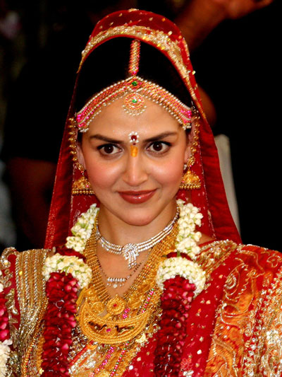 Bollywood bride: Esha Deol - News in Images - Emirates24|7
