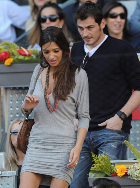 A Real daddy to match Messi: Iker's Casillas' girlfriend pregnant ...