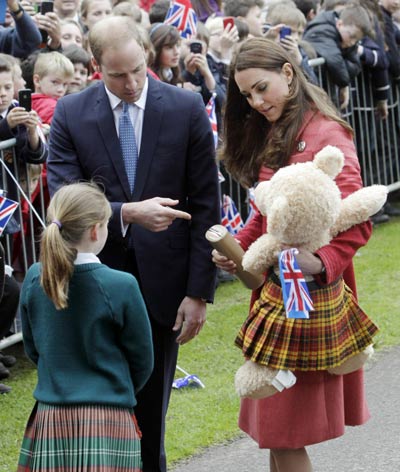 Kate Middleton, Prince William in high 'spirit' - Entertainment ...