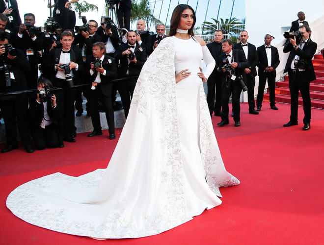 Cannes 2016: Sonam Kapoor looks stunning in dramatic gown - Lifestyle ...