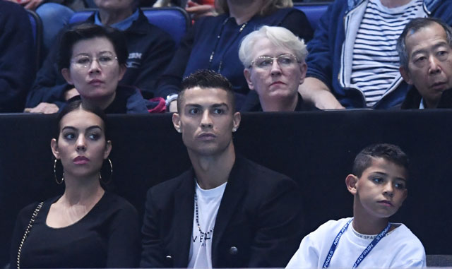 Cristiano Ronaldo attends tennis finals in London with family - News ...